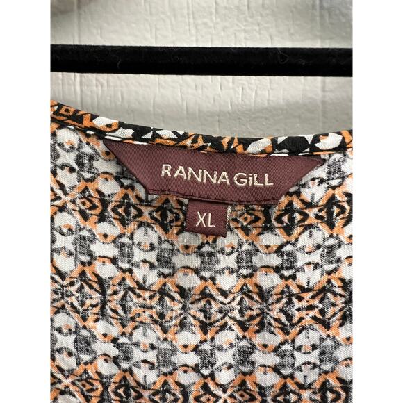 Ranna Gill Size XL V Neck Boho Sleeveless Panel Tank - Picture 3 of 8